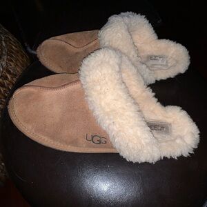 UGG Tan Fur Lined Footwear
